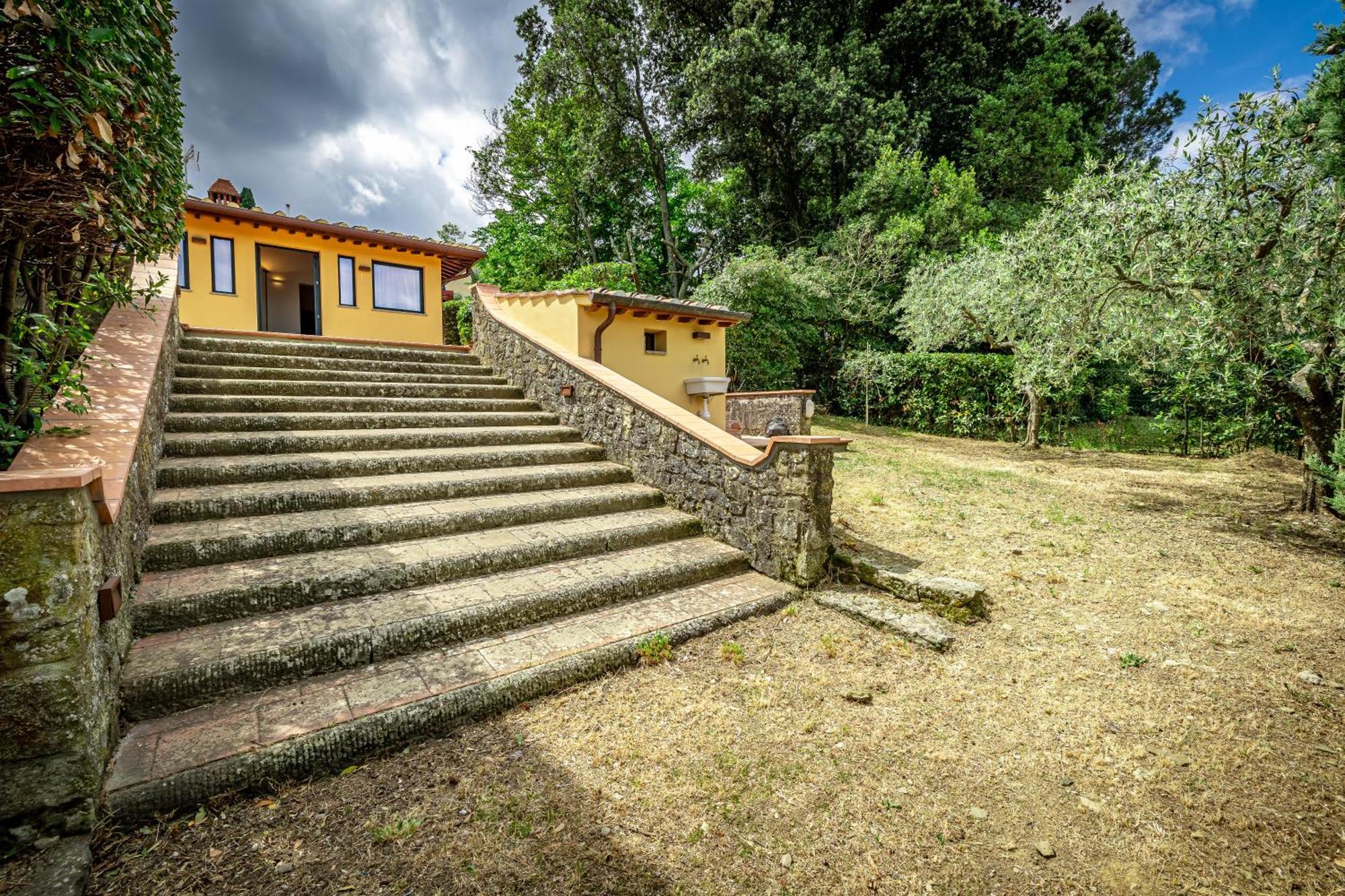 Yid Cozy House In Fiesole With Jacuzzi Apartment Exterior photo